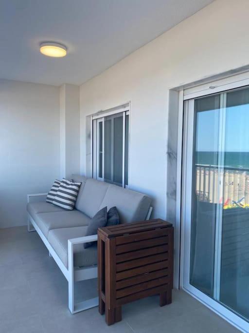 Apartamento 1ª Linea De Playa - Con Piscina Y Parking Playa de Gandia Ngoại thất bức ảnh