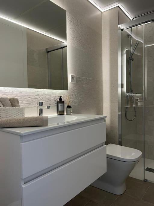 Apartamento 1ª Linea De Playa - Con Piscina Y Parking Playa de Gandia Ngoại thất bức ảnh